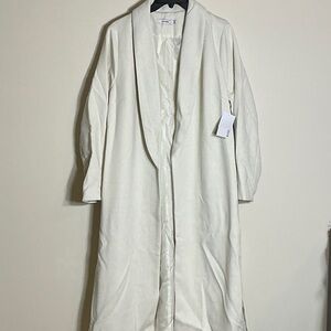 JustFab Cream Women's Lounge Robe